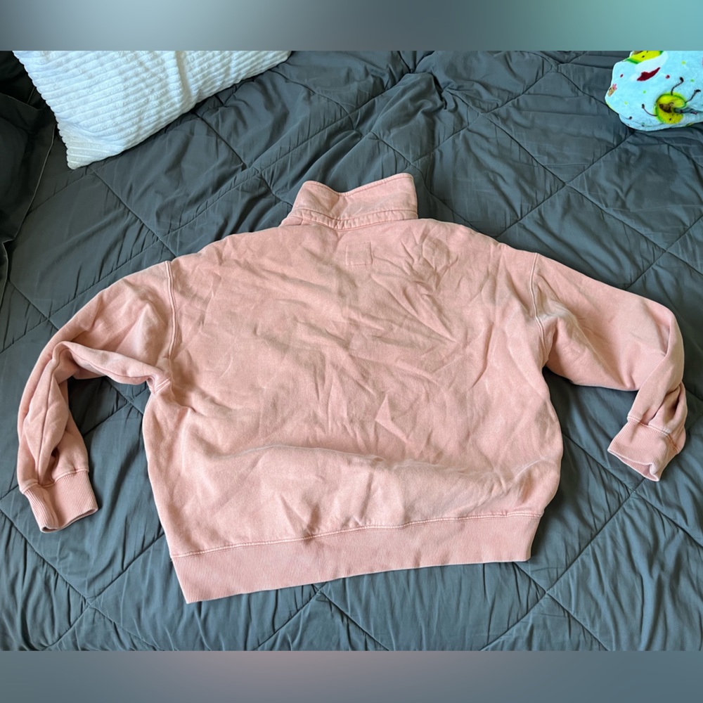 Billabong light pink pullover sweatshirt